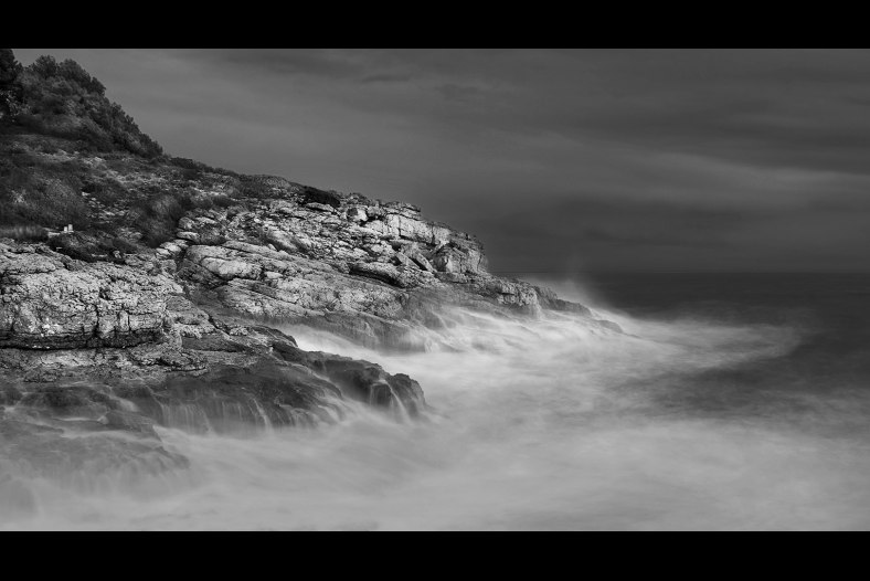 Mar y Rocas
